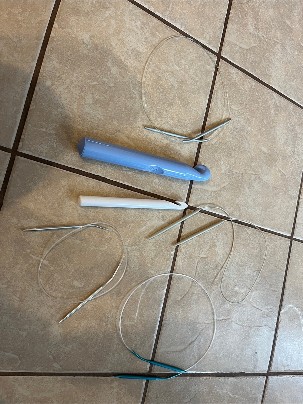 4 Circular knitting needles and 2 JUMBO crocket hooks